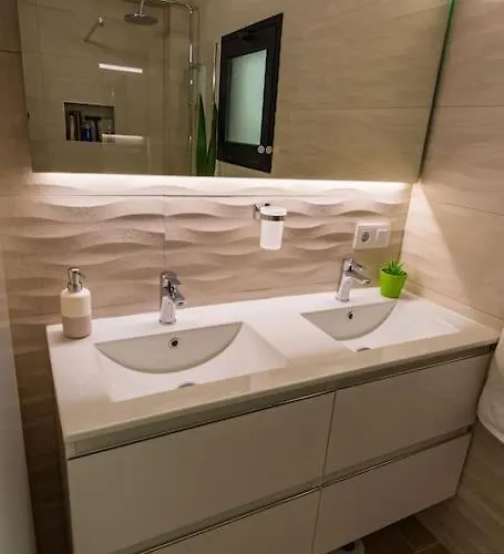 Apartament Relaxing Garden Cristianos Con Jacuzzi Y Barbacoa