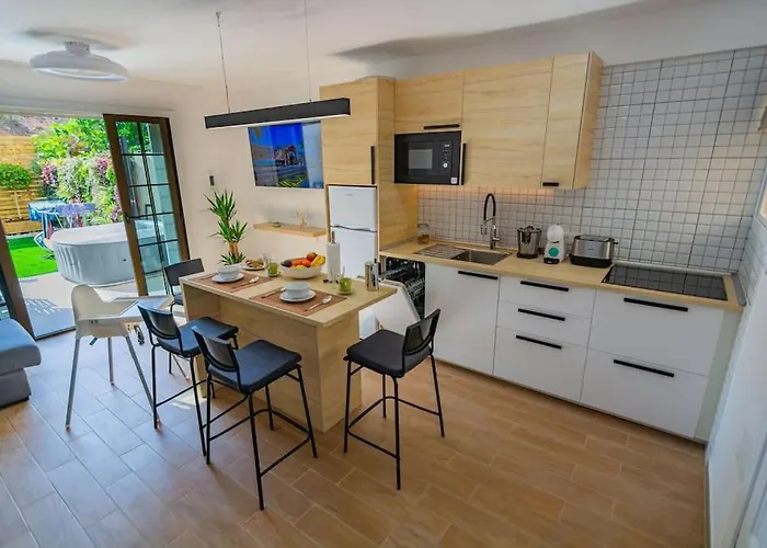 Relaxing Garden Cristianos Con Jacuzzi Y Barbacoa Arona (Tenerife)