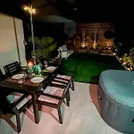 Relaxing Garden Cristianos Con Jacuzzi Y Barbacoa أرونا