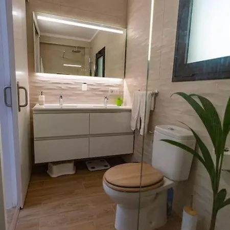 Apartment Relaxing Garden Cristianos Con Jacuzzi Y Barbacoa
