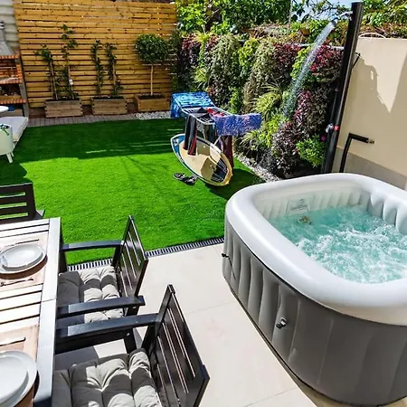 Relaxing Garden Cristianos Con Jacuzzi Y Barbacoa *