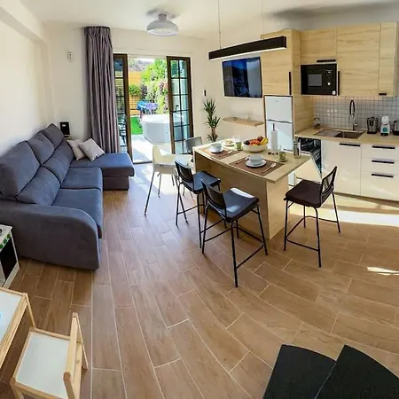 Appartamento Relaxing Garden Cristianos Con Jacuzzi Y Barbacoa Arona (Tenerife)
